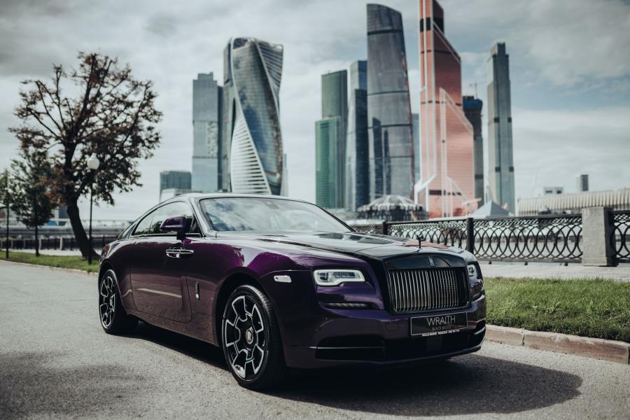  Rolls-Royce Wraith Black and Bright 2019 года  (RU) (фото 9 из 14)